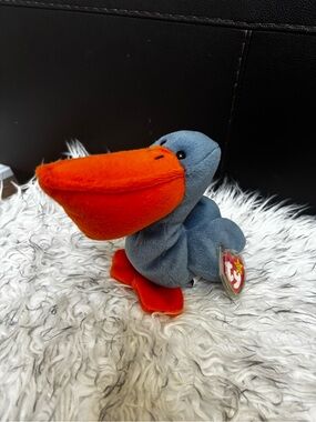 TY ORIGINAL BEANIE BABY- Blue Pelican NAME: Scoop YEAR: 1996 (WITH TAGS)